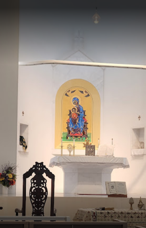 祭壇上有嬰孩耶穌坐在馬利亞膝上的畫像。（圖／Google Map by Armando Rossi）